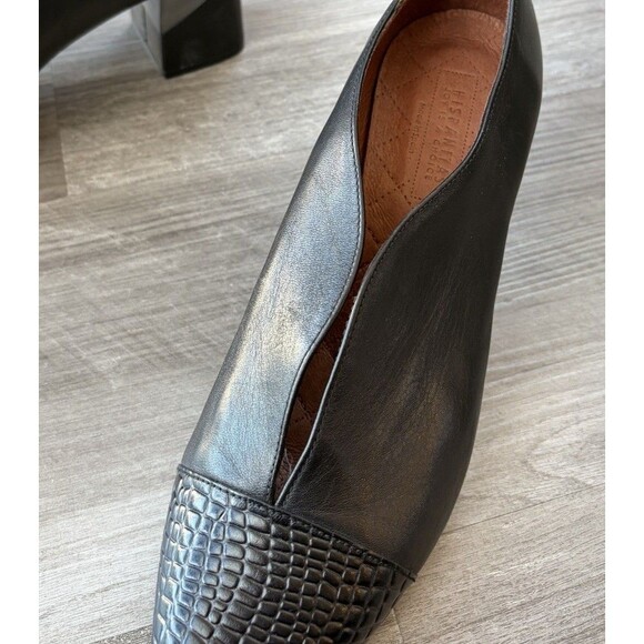 Hispanitas Black Leather Heels Size 11 Pointed Toe Block Heel 42 Spain - Picture 7 of 10